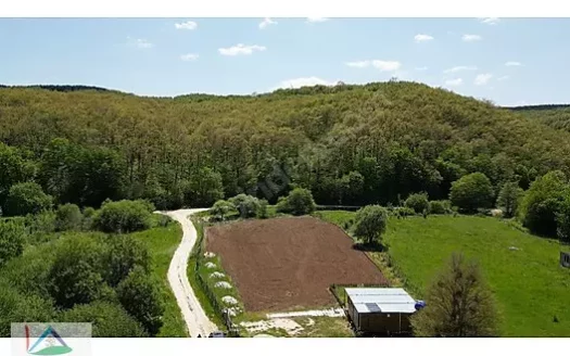 KIRKLARELİ BEYPINARDA DOĞA İÇİ SATILIK TAM TEŞEKKÜLLÜ KIR EVİ