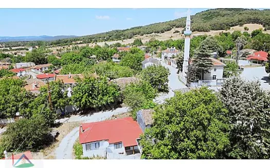 KIRKLARELİ ÇUKURPINAR’DA KÖY İÇİ BAHÇELİ MÜSTAKİL KÖY EVİ
